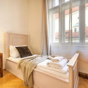 Aparthotel Templová 7 - Old Town, Praga